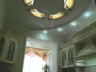 Tavane decorate cu vitralii/ Потолки витражные foto 6