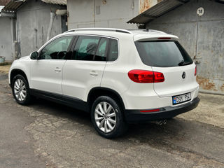 Volkswagen Tiguan foto 3