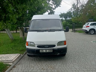 Ford Transit  фото 2