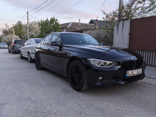 BMW 3 Series foto 1