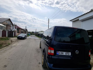 Volkswagen Caravelle foto 8