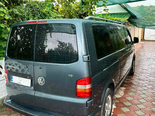 Volkswagen T5 foto 3