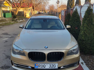 BMW 7 Series foto 4