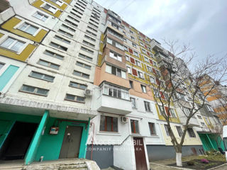 Apartament cu 4 camere, 80 m², Ciocana, Chișinău foto 11