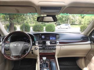 Lexus LS Series foto 9