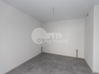 Apartament cu 4 camere, 215 m², Centru, Chișinău foto 3