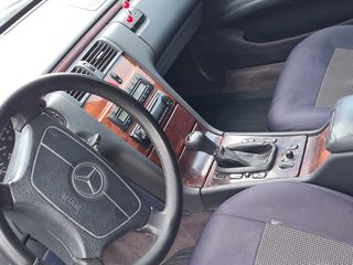 Mercedes E Class foto 4