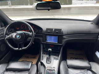 BMW 5 Series foto 9