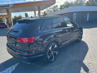 Audi Q7 foto 3