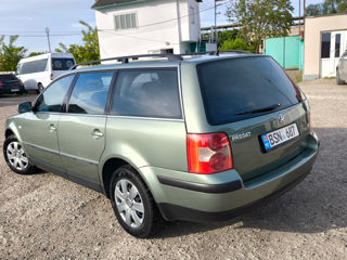 Volkswagen Passat foto 5