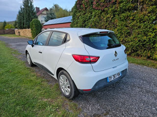 Renault Clio foto 2