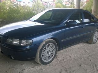 Volvo S60 foto 3