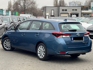 Toyota Auris foto 5