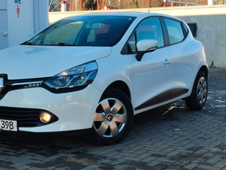 Renault Clio foto 2