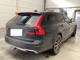 Volvo V90 Cross Country foto 3