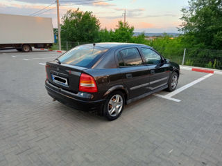 Opel Astra foto 3