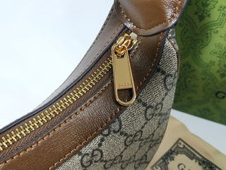 Gucci шикарная женская сумочка. не использованная foto 4
