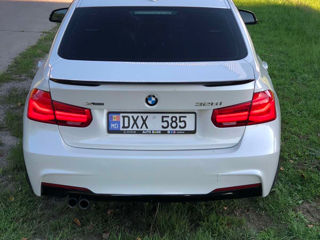 BMW 3 Series foto 5