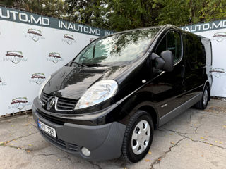 Renault Trafic 6 locuri foto 2