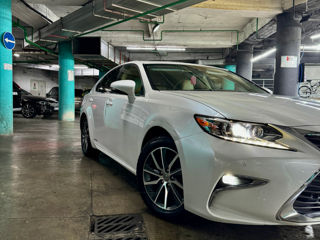 Lexus ES Series