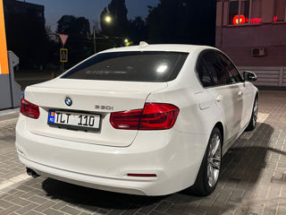 BMW 3 Series foto 6