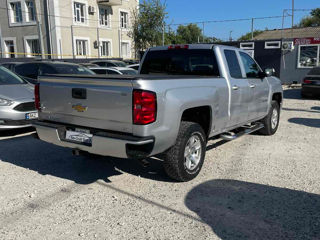 Chevrolet Silverado foto 4