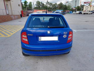 Skoda Fabia foto 2