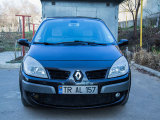 Renault Scenic foto 8