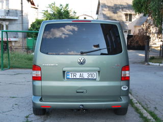 Volkswagen Caravelle foto 7