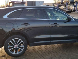 Jaguar F-PACE foto 3