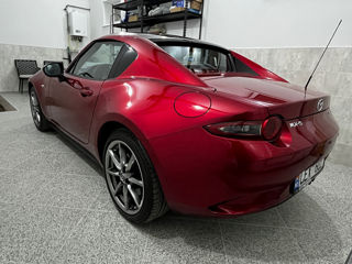 Mazda MX-5 foto 2