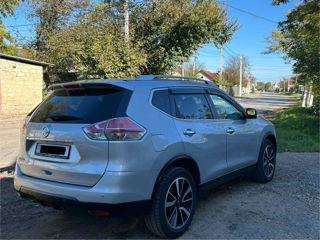 Nissan X-Trail foto 3