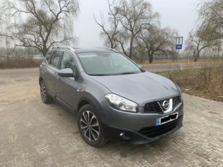 Nissan Qashqai+2