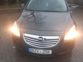 Opel Insignia foto 7