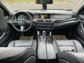 BMW 5 Series foto 10