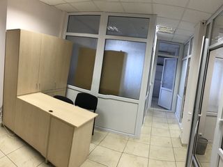 Oficiu prima linie,mobilat, 110m2,  15000 lei foto 4