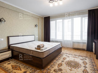 Apartament cu 2 camere, 90 m², Centru, Chișinău foto 7