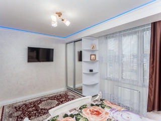 Apartament cu 1 cameră, 40 m², Centru, Chișinău foto 2