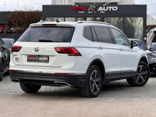 Volkswagen Tiguan foto 3