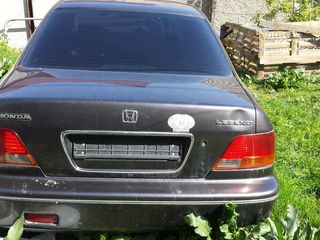 Honda Legend foto 4