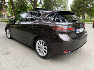 Lexus CT Series foto 2