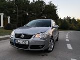 Volkswagen Polo foto 2