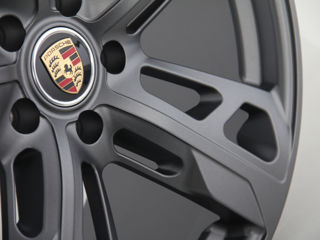 265/30R22 - 315/25R22 Hankook K127 + Новые диски.   Porsche Panamera foto 3