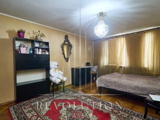 Apartament cu 2 camere, 55 m², Botanica, Chișinău foto 4