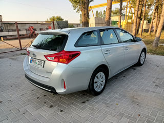 Toyota Auris foto 3