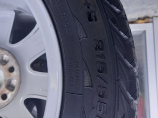 Продам 4 ската 215/55/R16 goodyear M+S с дисками от автомобиля skoda foto 2