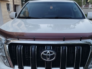 Toyota Land Cruiser Prado foto 3