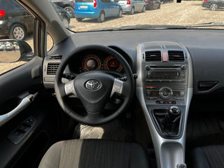 Toyota Auris foto 6