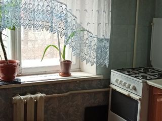 Apartament cu 2 camere, 48 m², Paminteni, Bălți foto 3