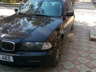 BMW 3 Series foto 1